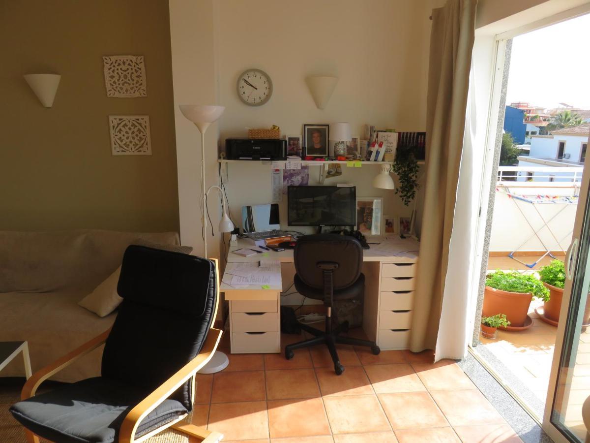 Sweden Apartment - Top Floor One Bedroom With Sea Views - Rs Lagos Exterior photo